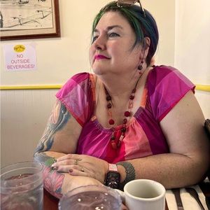 Meet your Posher, Lesley